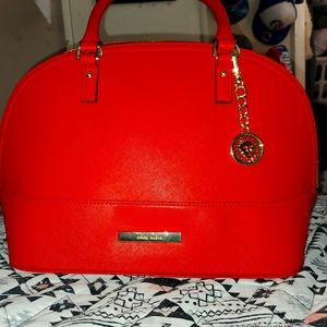 Anne klein hand bag